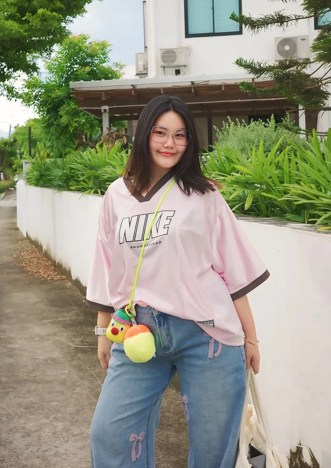 โบว์ กัญญารัตน์ ภาพประกอบลำดับ 4