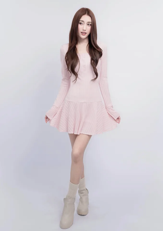 เบสท์ คำสิงห์ กับสไตล์แฟชั่นสดใส